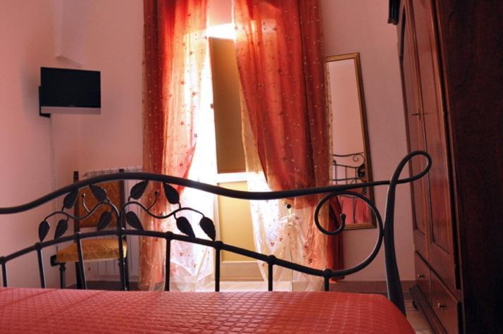 Al Borgo Antico Ristorante E B&B Crispiano Екстериор снимка